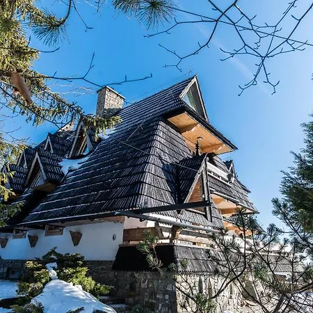 Hotel apartamentowy Dom Wysoki 4*