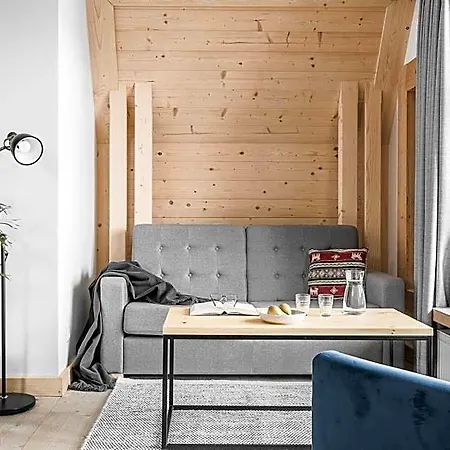 Hotel apartamentowy Dom Wysoki 4*