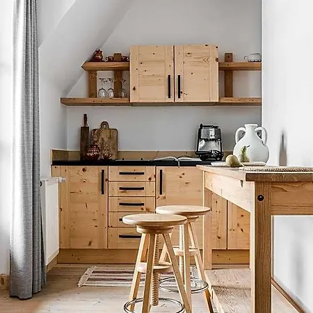 Hotel apartamentowy Dom Wysoki 4*